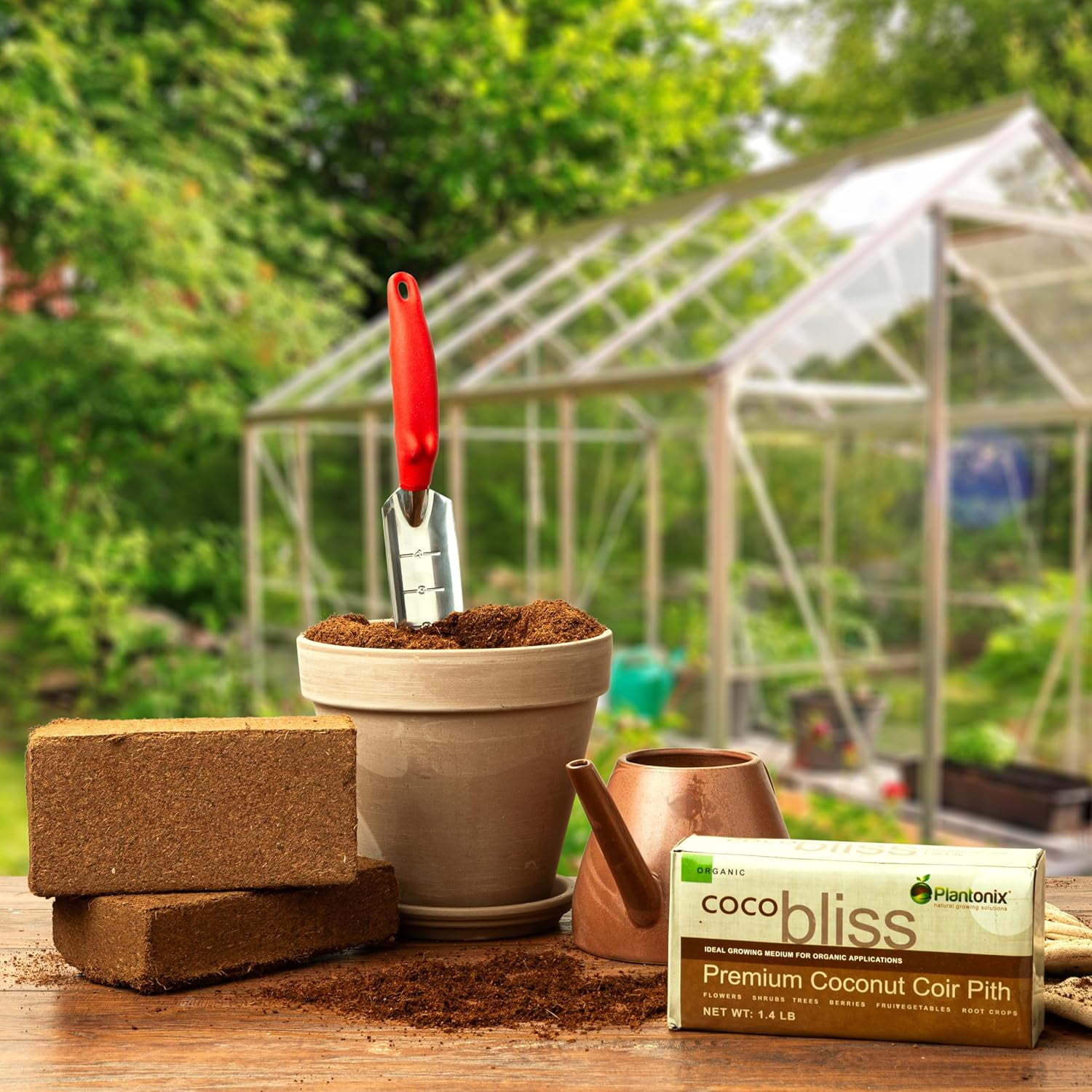 20-Pack Organic Coco Coir Bricks, 650g OMRI Listed Coconut Coir for Planting & Gardening