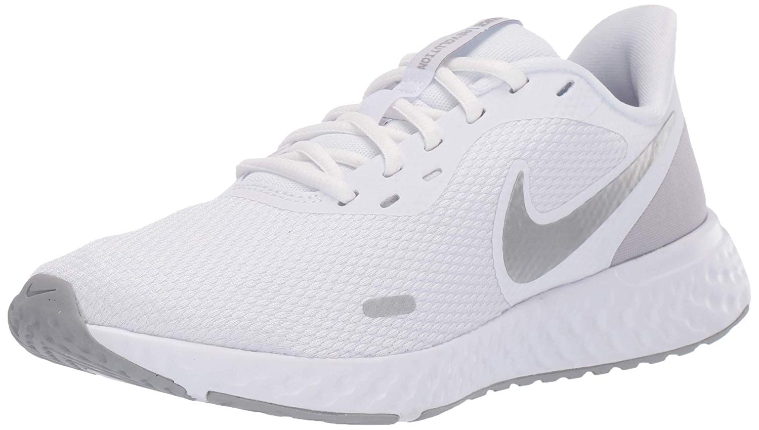 nike white revolution 5