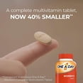 thumbnail image 3 of Multivitamínico ONE A DAY, 200 comprimidos completos para mujer, 3 of 7