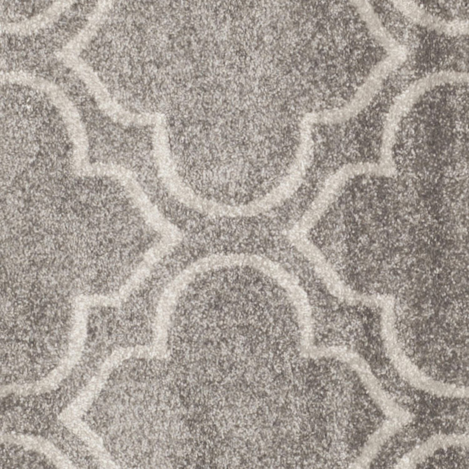Safavieh Amherst Wilson Geometric Area Rug