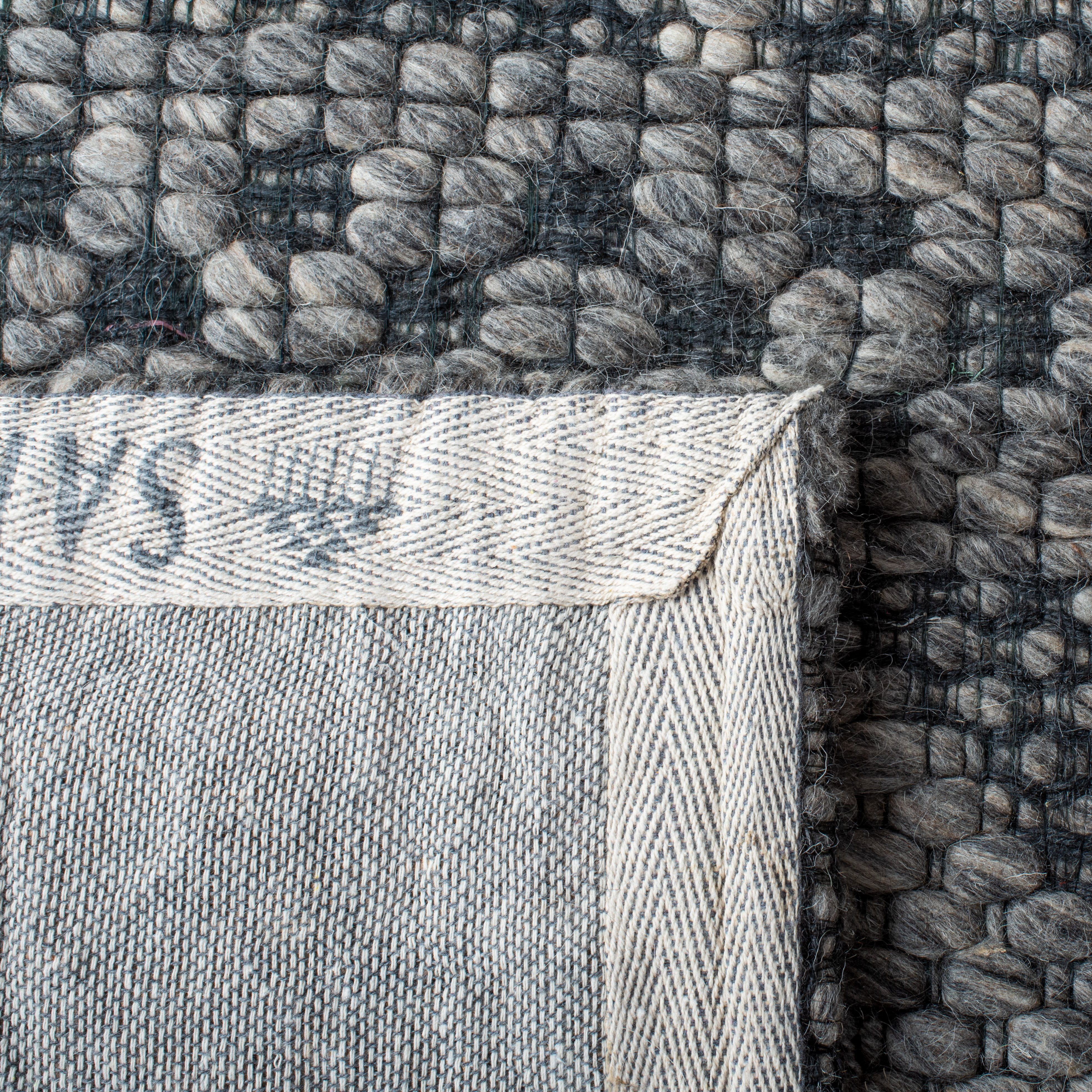 SAFAVIEH Marbella Matilda Diamond Area Rug, Dark Grey, 3' x 5'