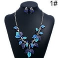thumbnail image 2 of Collier Pendentif Élégant Chaîne avec Boucles d'Oreilles pour Femmes, 2 of 10