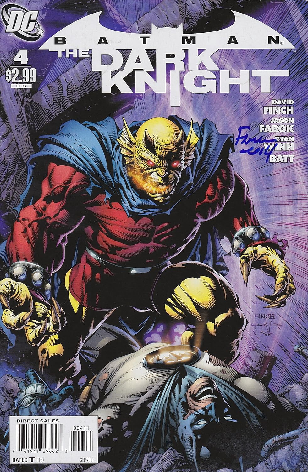 Batman Dark Knight #4 Signed by David Finch VF/NM
