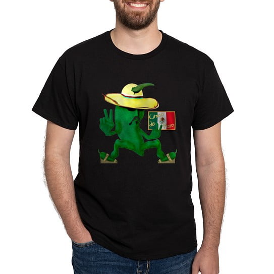 CafePress - Cinco De Mayo Chili Dark T Shirt - Men's Classic Cotton T-Shirts