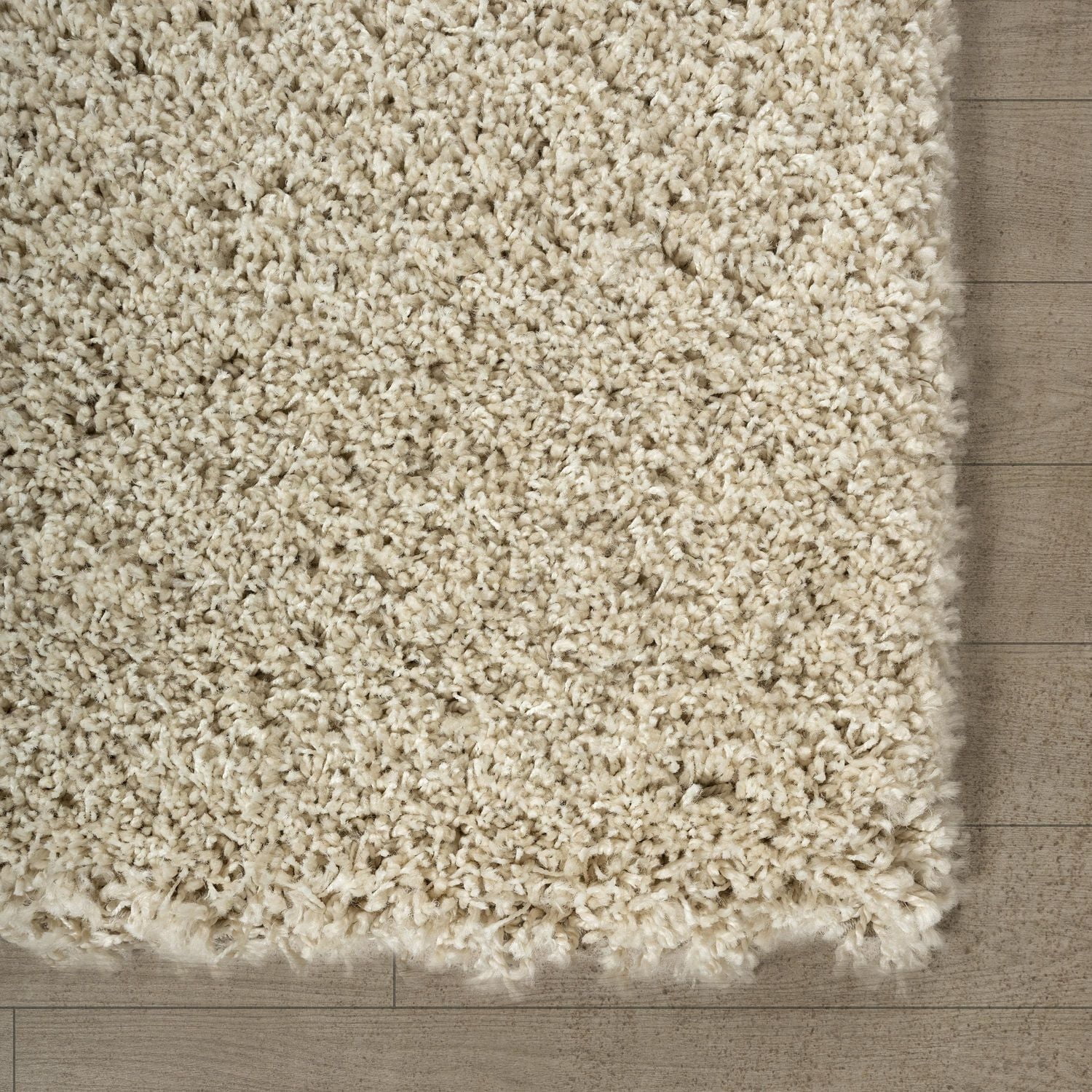 hometrends Deluxe Cream Shag Rug