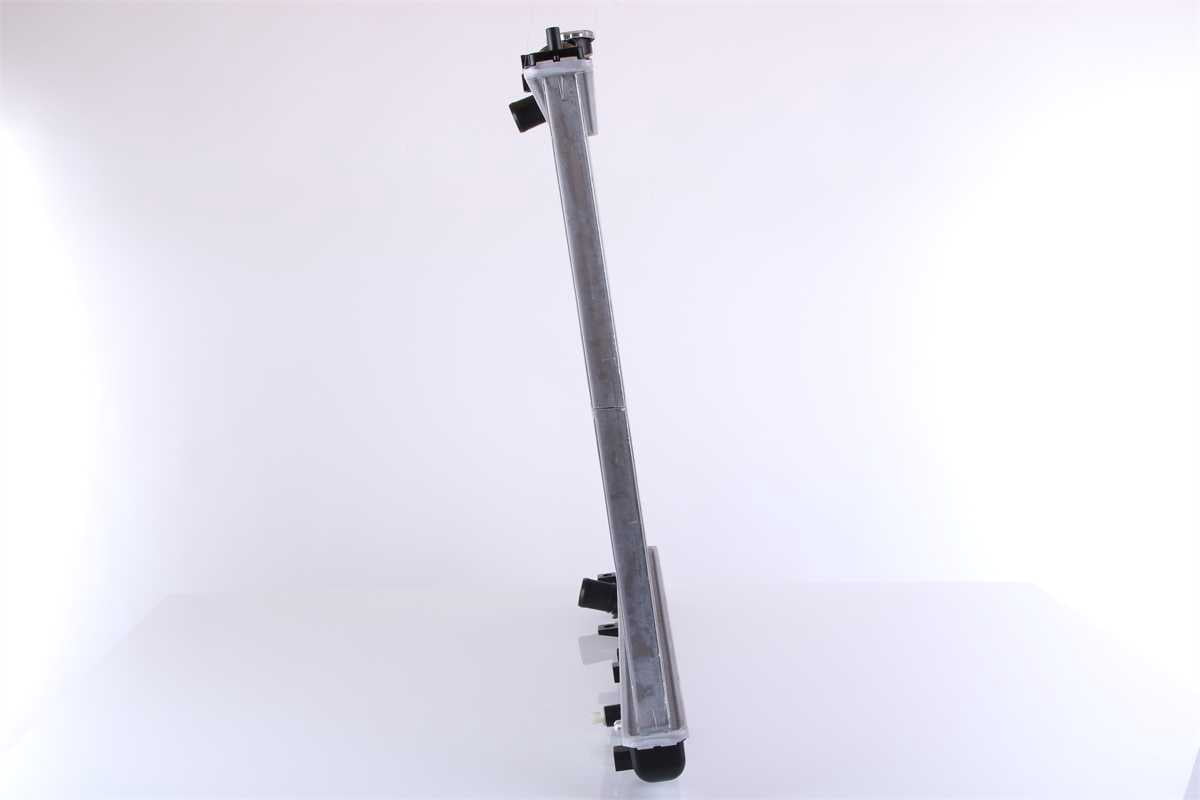Nissens 606853 Radiator w/Integrated Transmission Oil Cooler