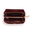 thumbnail image 2 of Bolsa de maquillaje Charlotte Tilbury Mini Travel, acolchada, terciopelo, 2 of 4