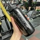 thumbnail image 4 of Fiudx Botella de Agua a Prueba de Fugas, Elegante Taza de Fitness Negra, Termo para Ejercicios con Asa Ergonómica, Gran Capacidad de 1000 Ml, Ideal para Gimnasio, Yoga y Exteriores, Hidratación Esenc, 4 of 6