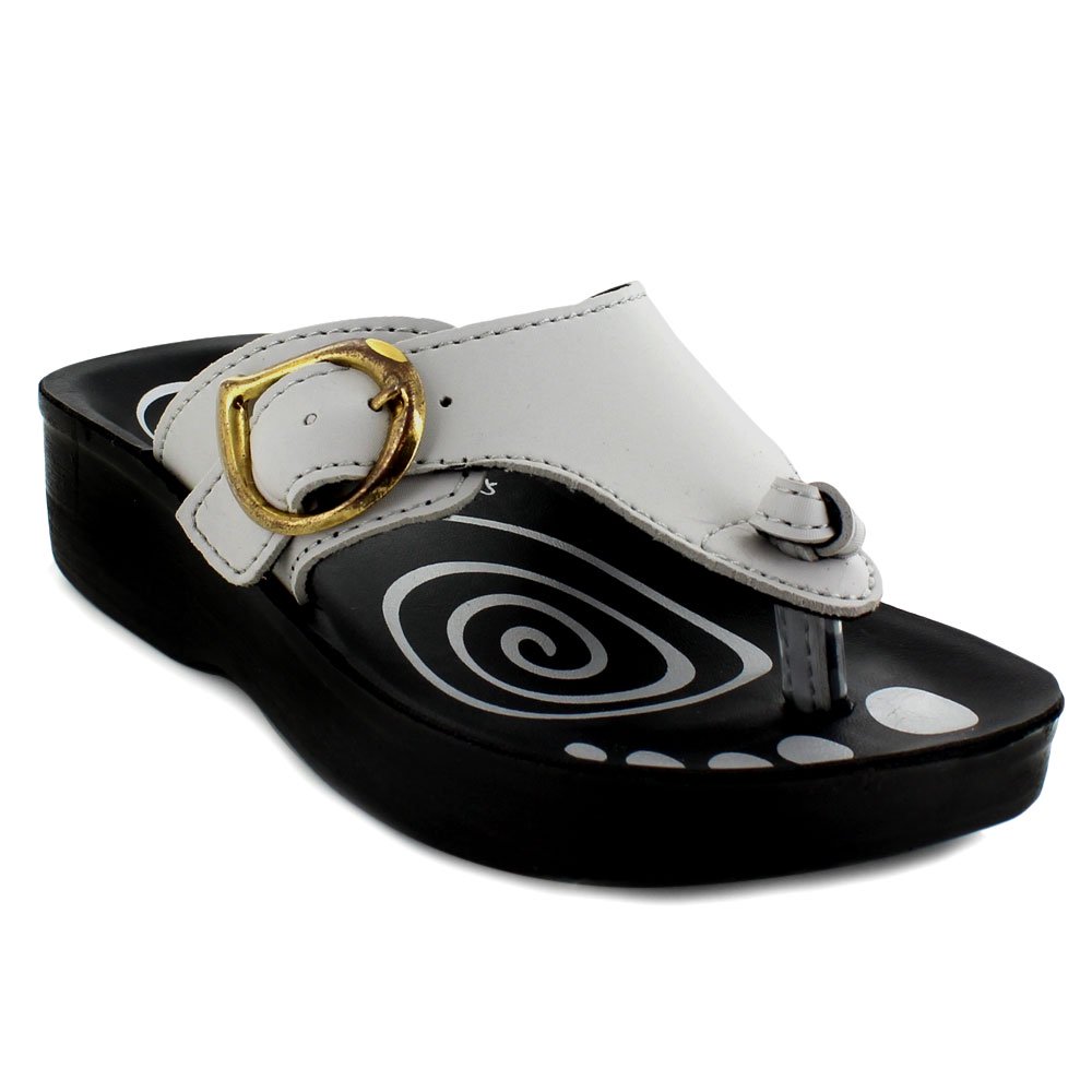 womens flip flops size 11