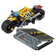 thumbnail image 3 of LEGO Technic La moto du cascadeur (42058), 3 of 5