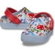 thumbnail image 1 of Zuecos Crocs Avengers Off Court para Niños Azul Talla 6M, 1 of 6