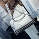 thumbnail image 5 of 2023 Nuevo bolso de mano sencillo europeo y americano con estilo temperamento, bolso de mano con diamantes, bolso de hombro versátil y de moda informal para mujer, 5 of 5