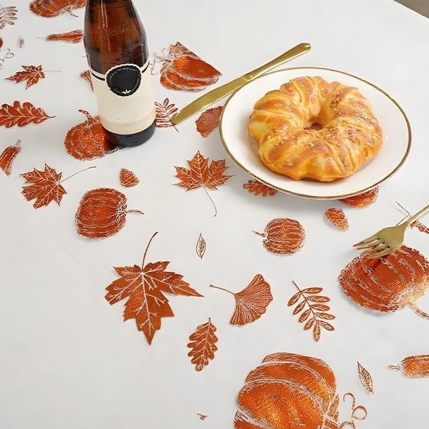 Uuiauoio Pumpkin Table Runner Fall Thanksgiving, Table Decorations for Seasonal Autumn Party ,Halloween Table Runner Thanksgiving Pumpkin Decoration Tablecloth