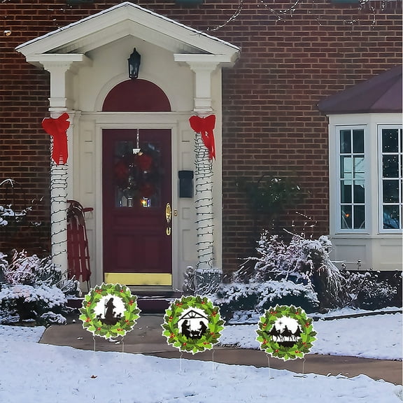 Fun Express Nativity Wreath Yard Stakes, Christmas, Party Decor, 3 Pieces