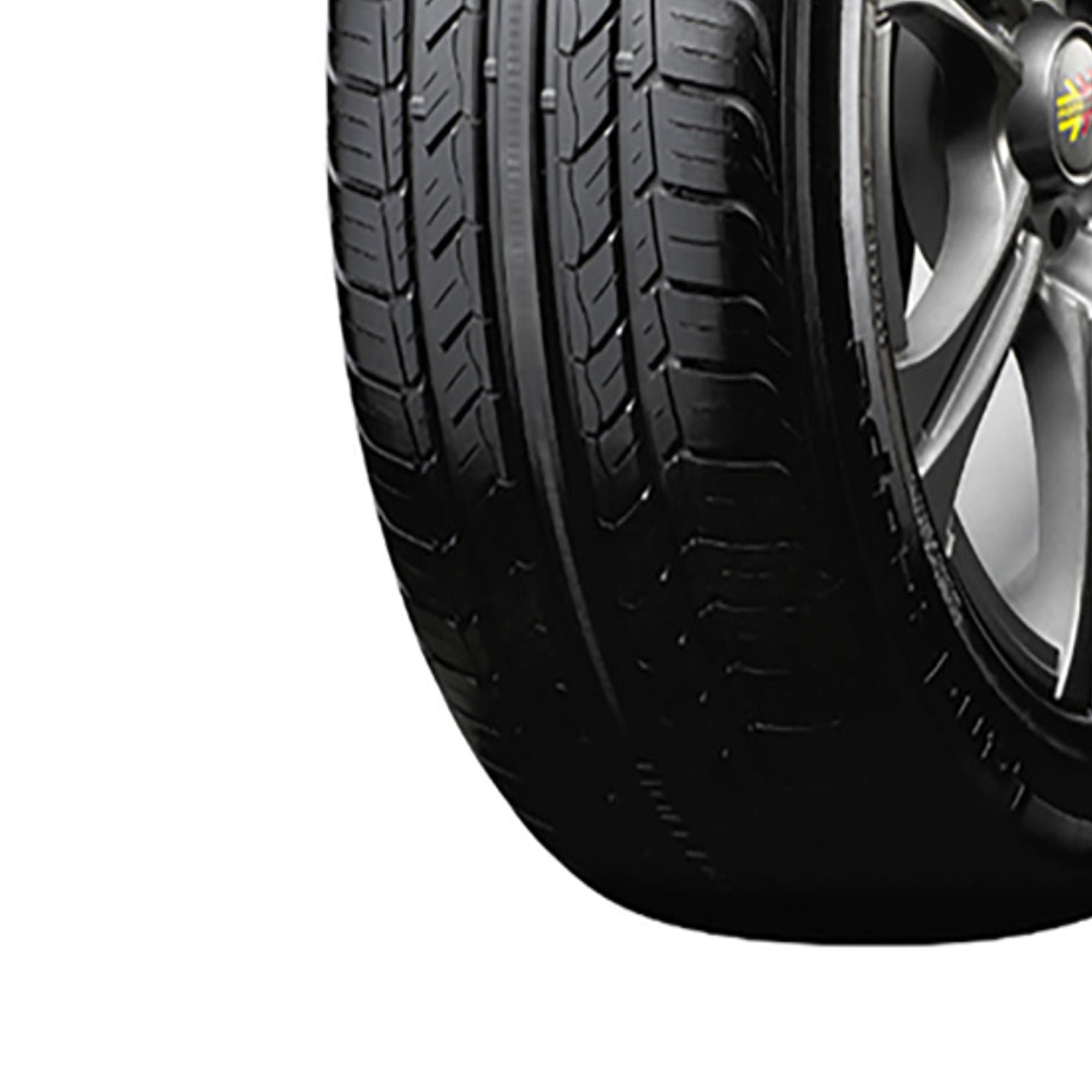 Summit UltramaX A/S All-Season 215/55R16 97H Tire - Perfect Summit UltramaX A/S All-Season 215/55R16 97H Tire - Perfect