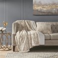 thumbnail image 2 of Madison Park Coussin Long en Polyester avec Bord Couteau en Léopard Beige, 2 of 4