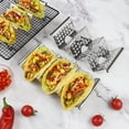 thumbnail image 4 of Paquete de 4 soportes para tacos de acero inoxidable, soportes para tacos de primera calidad, capacidad para 2 o 3 tacos en cada bandeja para tacos, estante para tacos con mango de fácil acceso, carca, 4 of 5