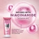 thumbnail image 4 of Jabón facial POND'S Bright Beauty Spotless Glow con vitamina B3 200 g, 4 of 6