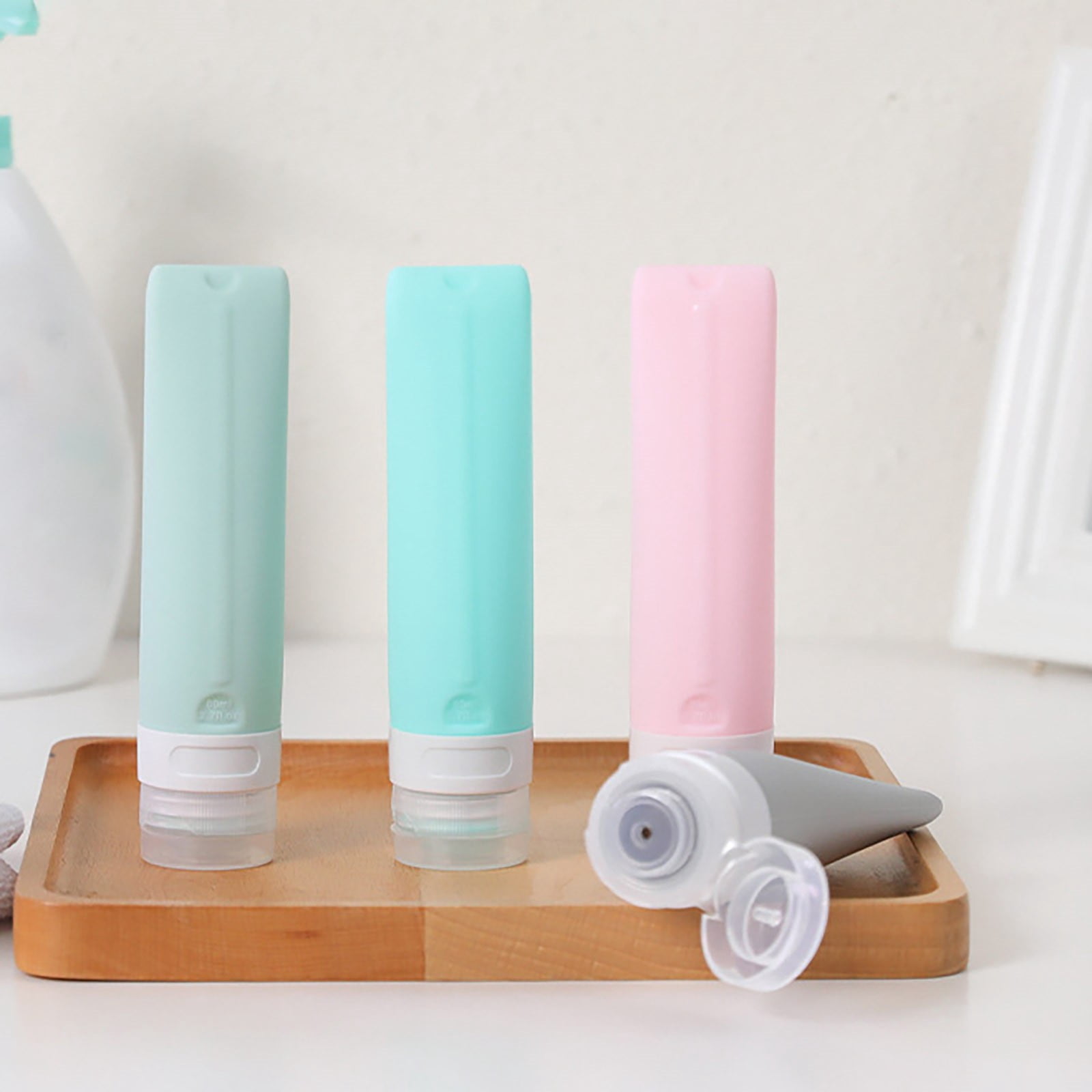 Travel Shampoo Container Empty Bottles for Shampoo And Conditioner Travel Size Toiletries Containers Small Silicone Bottles for Hand 2oz Shampoo And Conditioner Holder Travel Toiletries Containers