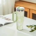 thumbnail image 5 of Termo Acero Inoxidable 40 OZ, Termos para Cafe, Termo con Popote Tapa y Asa, 1.2 Litros, Vasos Termicos Frio y Caliente, Aisladaal Aspiradora, Ideal para Agua, Te Helado o Cafe, Licuado, 5 of 5