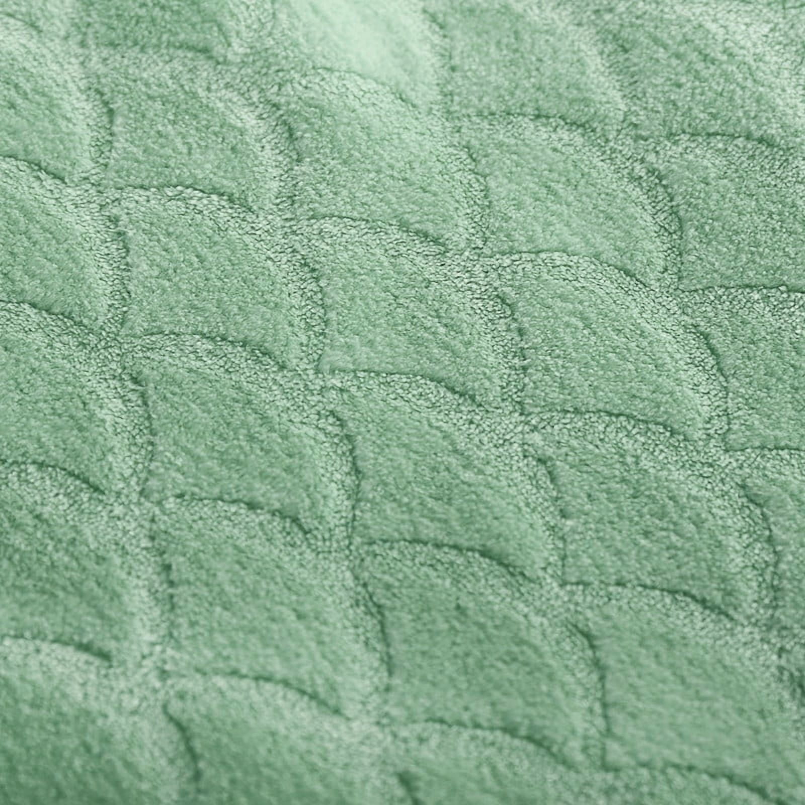 Aisbo Brushed Flannel Blanket Winter Green Queen, Super Soft and Cozy Blankets All Season Use