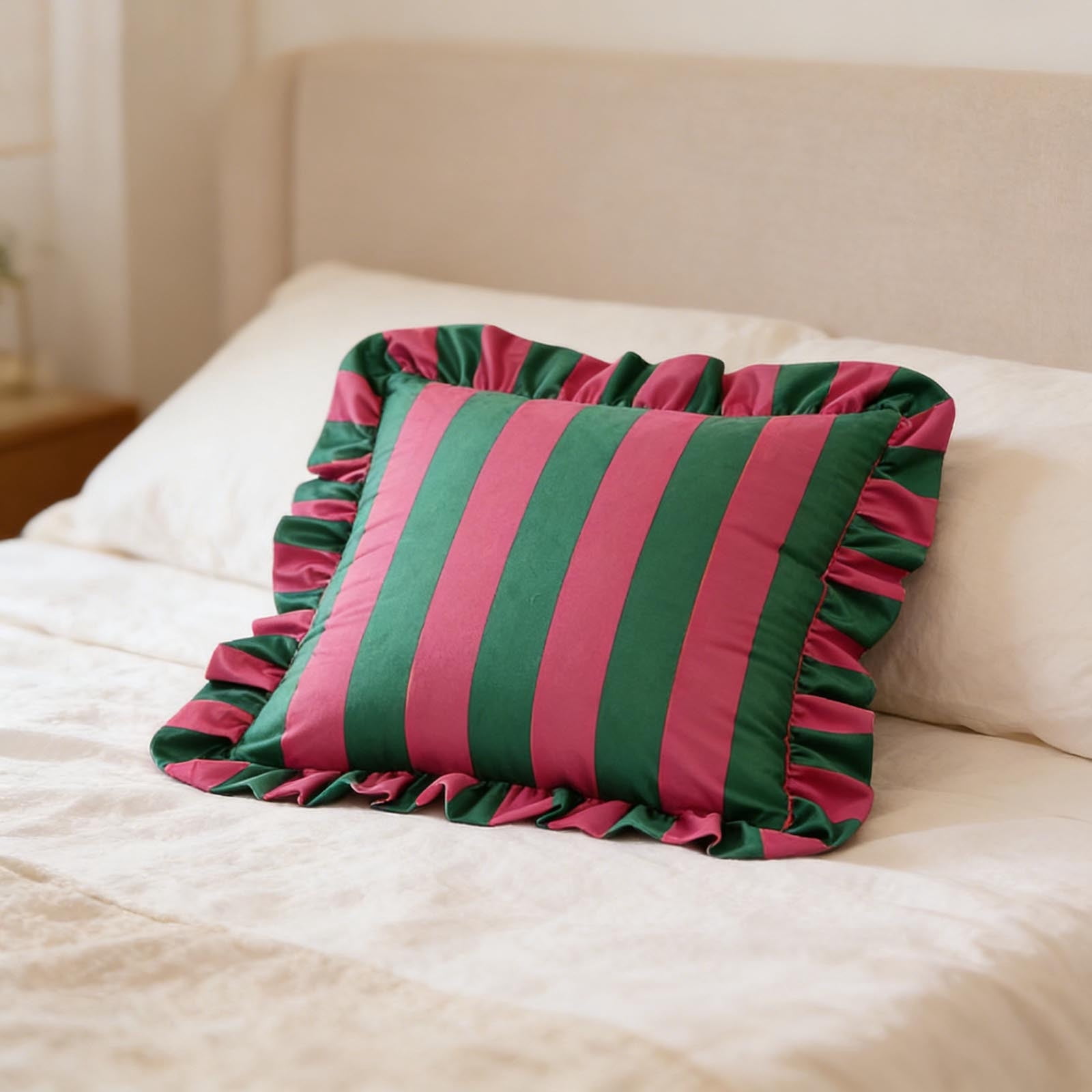 Outdoor Throw Pillows, Velvet Decorative Pillows, Ruffled Decorative Pillows (with filling), Perfect for Sofas, Bedrooms, and Living Rooms—Soft Home Textile Accessories