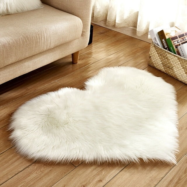 30*40cm Heart Shape Wool Carpet Floor Mats Rugs Shaggy Faux Fur Home Decor 
