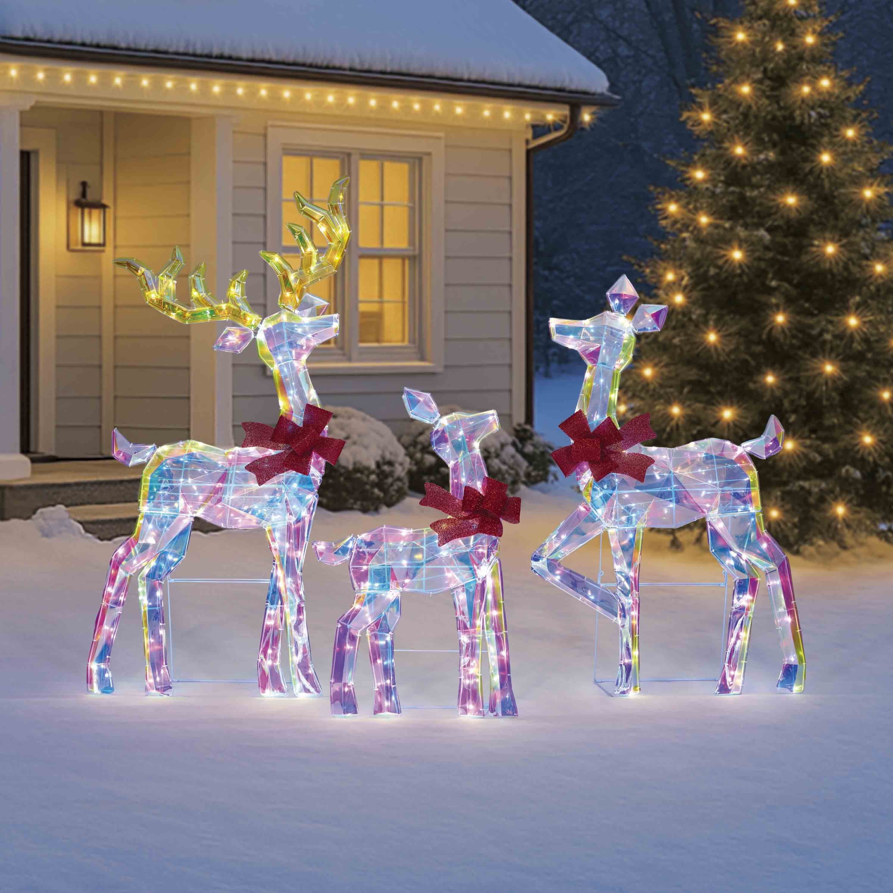 Indoor/Outdoor Light-Up Prismatic 2D Deer Family Christmas Decoration with 250 LED Lights, Cool White, Set of 3, by Holiday Time