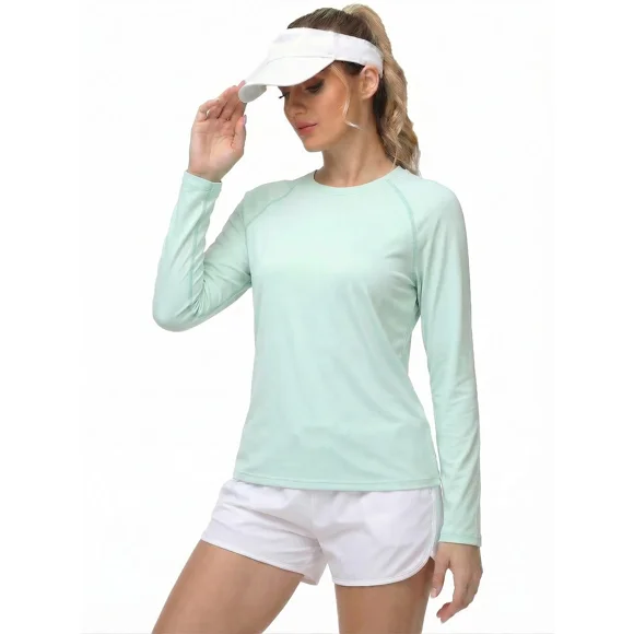 QUALICOS Protección Solar UPF 50+ Rash Guard Manga Larga Protección UV Playera Camisas para Mujer con Senderismo Correr Pesca Tops Azul Claro (talla M)