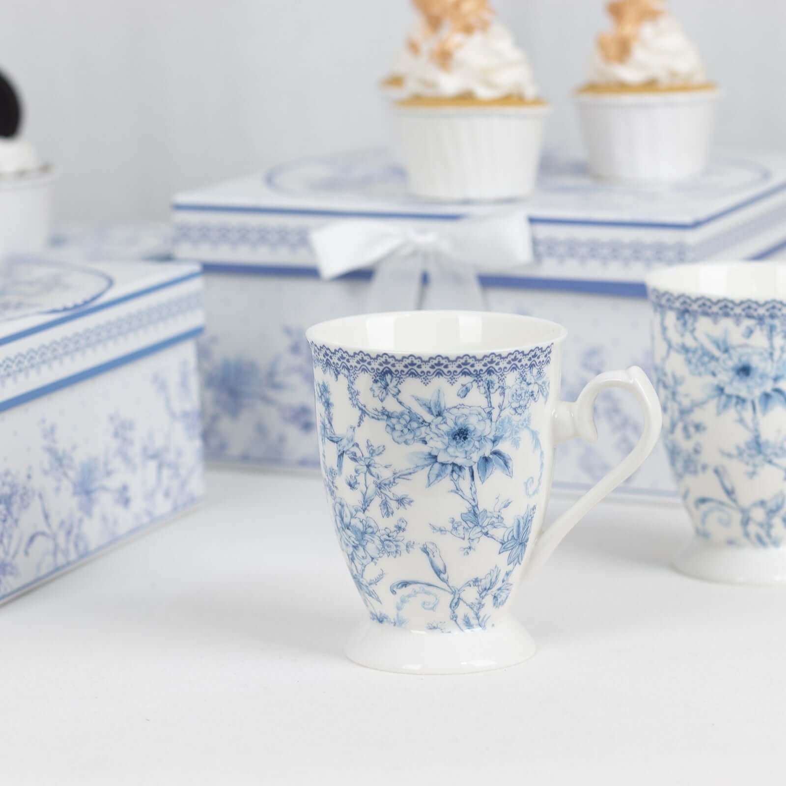 Efavormart 2 Pack White Blue Chinoiserie Porcelain Coffee Mugs With Gift Box and Satin Ribbon Handle, Bridal Shower Gift Set