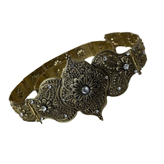Traditional Waist Chain Carved Floral Charm for Ethnic Wedding Fashion Accessory