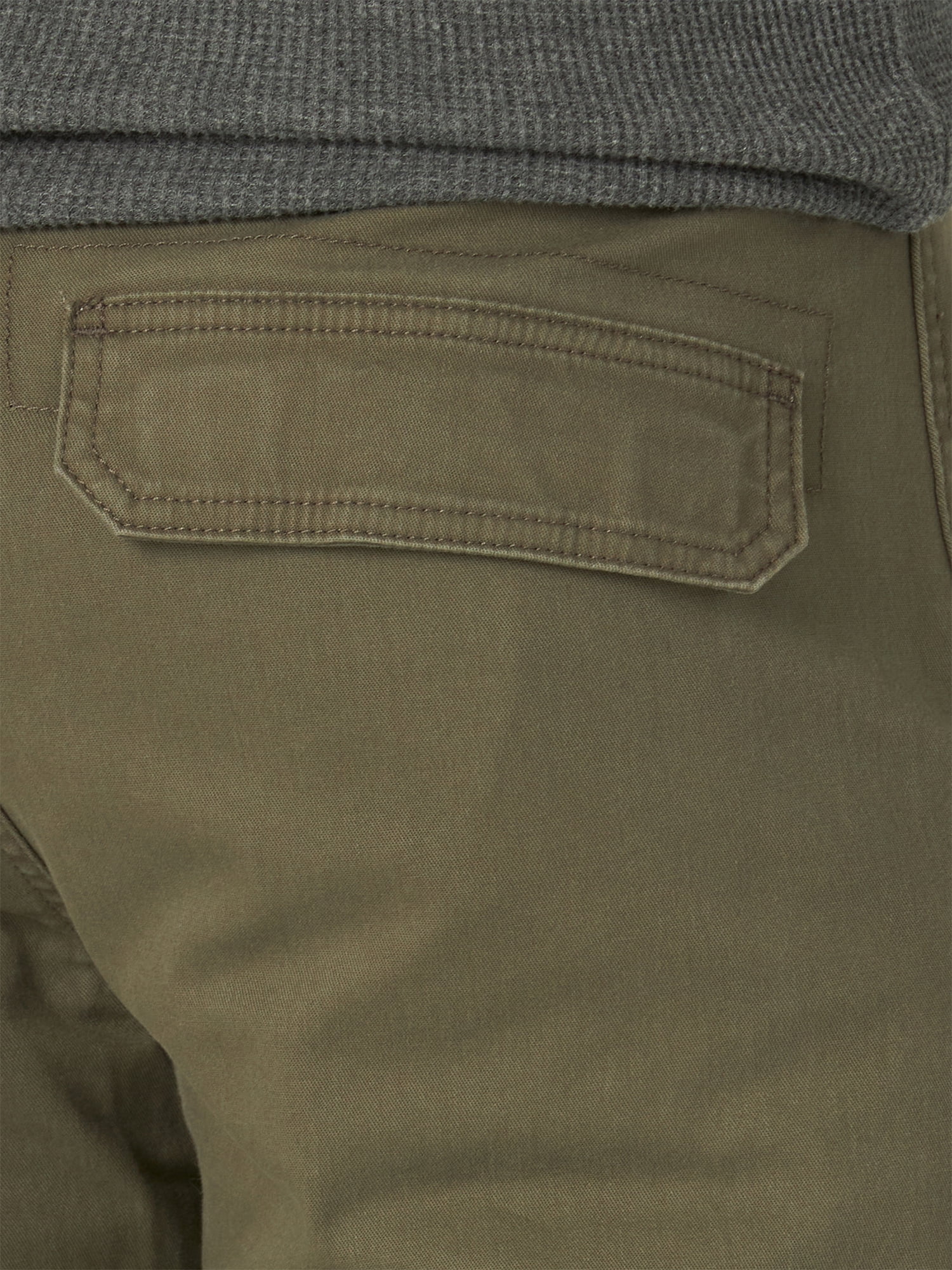 Wrangler Men's Regular Taper Stretch Cargo Pant