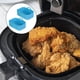 thumbnail image 3 of Monstrate Freidora de aire, placa para hornear, temperatura, revestimiento que no se decolora, cesta de silicona reutilizable, cocina, barbacoa, barbacoa, Cocina y Comedor Azul 2 piezas Monstrate HA068518-02, 3 of 6