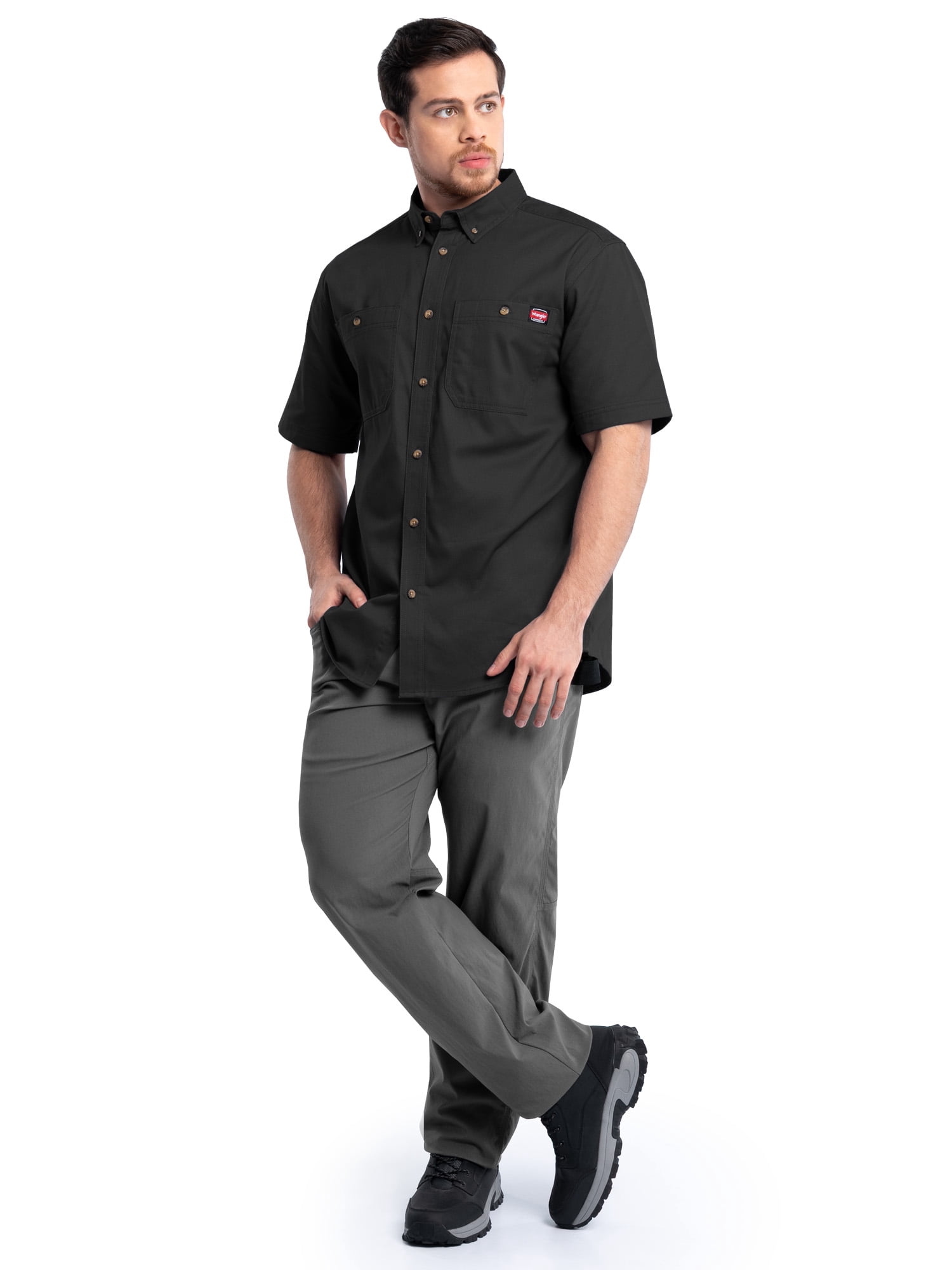 Wrangler Workwear Men’s Short Sleeve Durable Twill Pen Pocket Work Shirt, size S-3XL