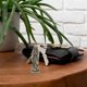 thumbnail image 3 of Estatua de la Virgen María en latón retro, miniatura, escultura de la diosa católica, decoración para el hogar, adorno de escritorio de latón, estatua religiosa de latón, 3 of 7
