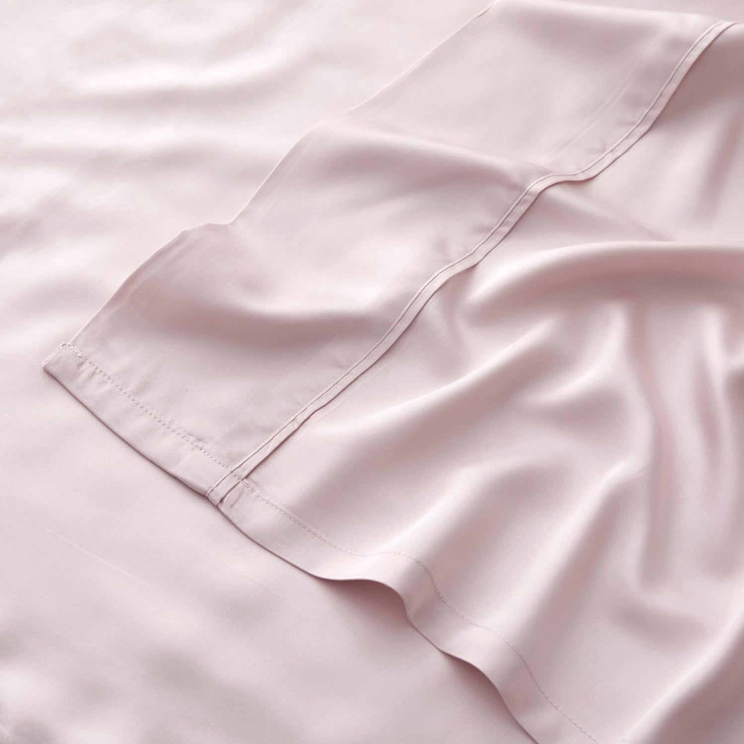 American Home Collection Bamboo Viscose Sheet Set - Silky Soft, Cooling for Hot Sleepers - 18 Inches Deep Pocket - Premium Sateen Finish - Queen, Pink
