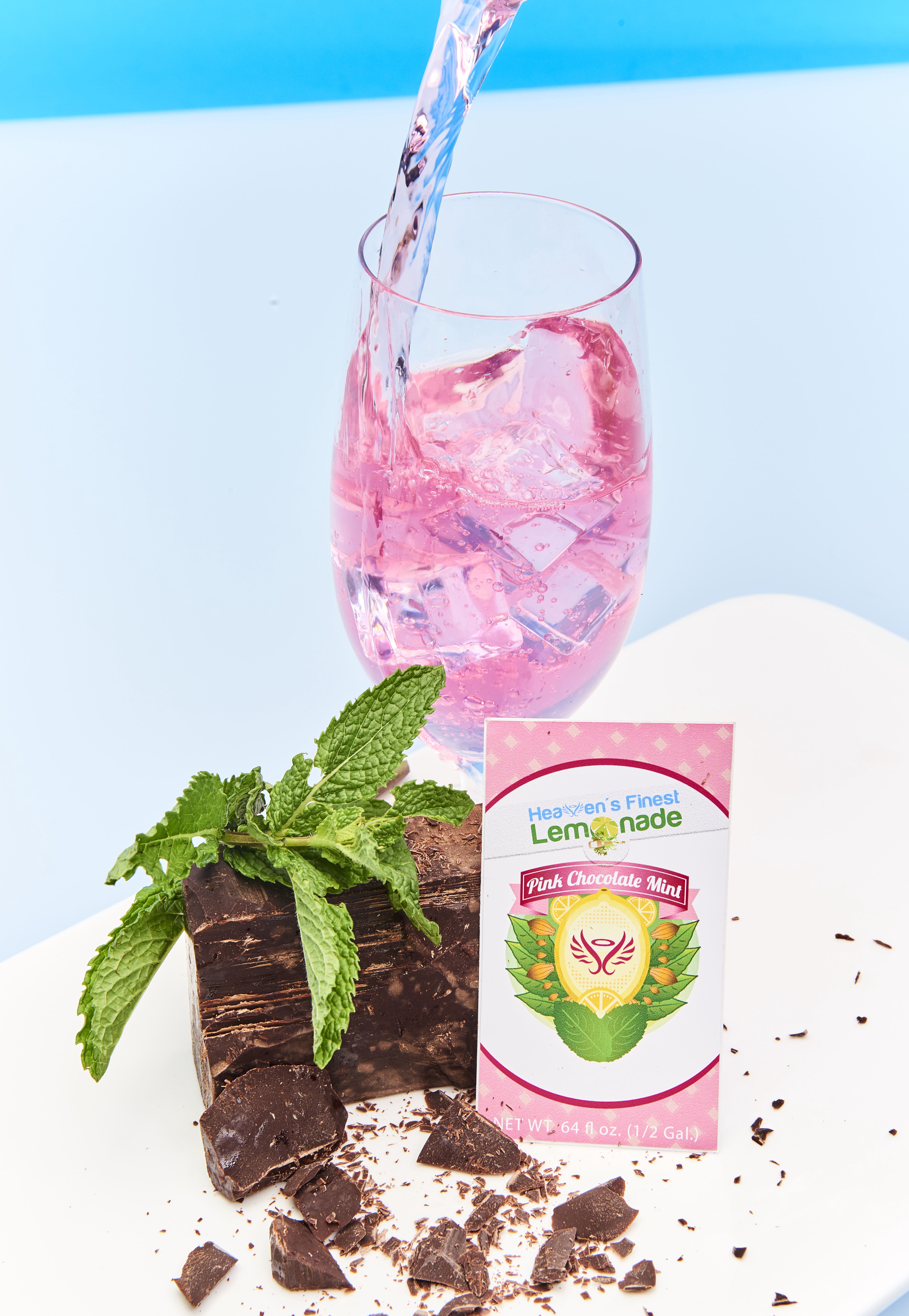 Heaven's Finest Lemonade Pink Chocolate Mint Flavor 32 oz