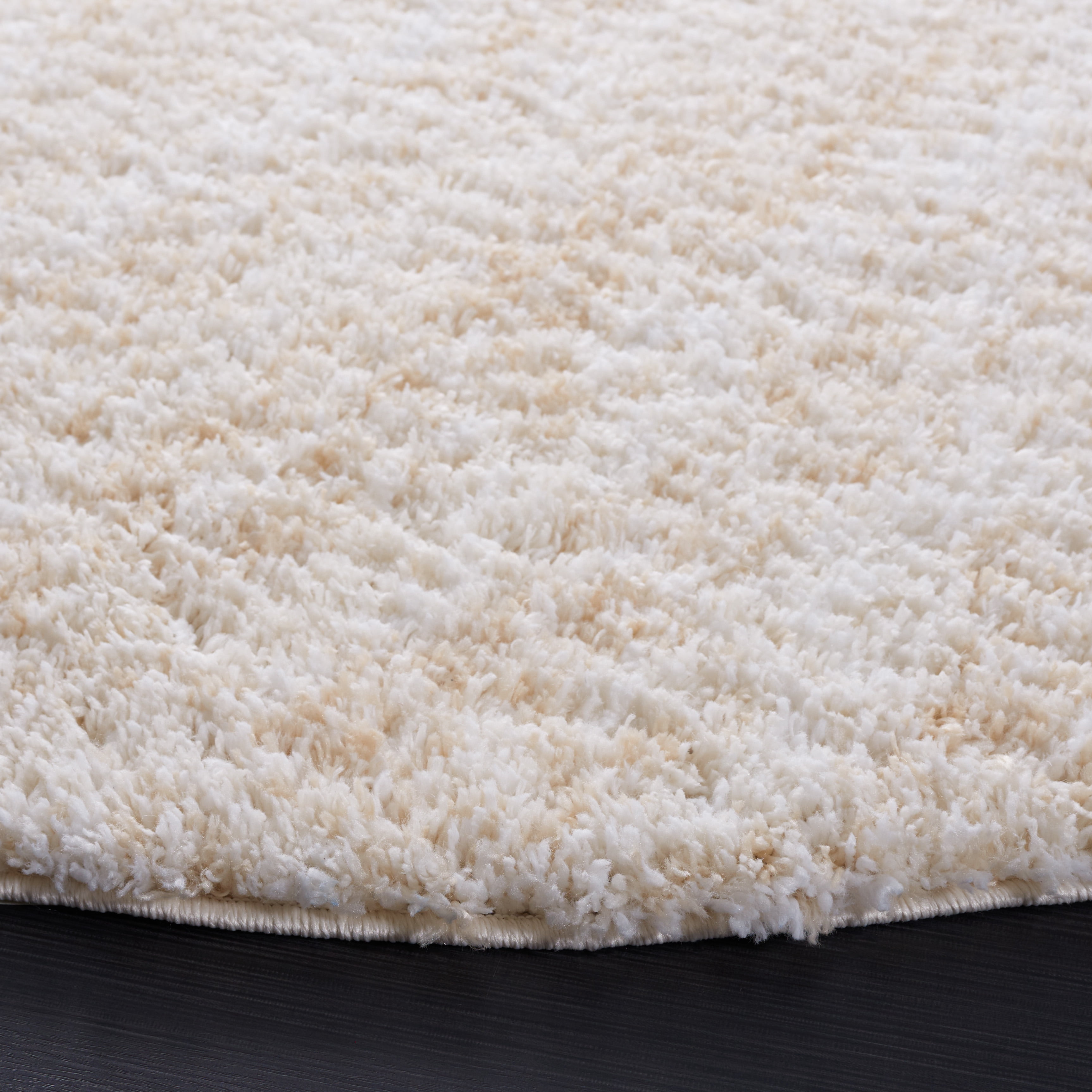 SAFAVIEH Berber Torvald Abstract Polyester Shag Area Rug, Ivory/Beige, 4'5" x 4'5" Round