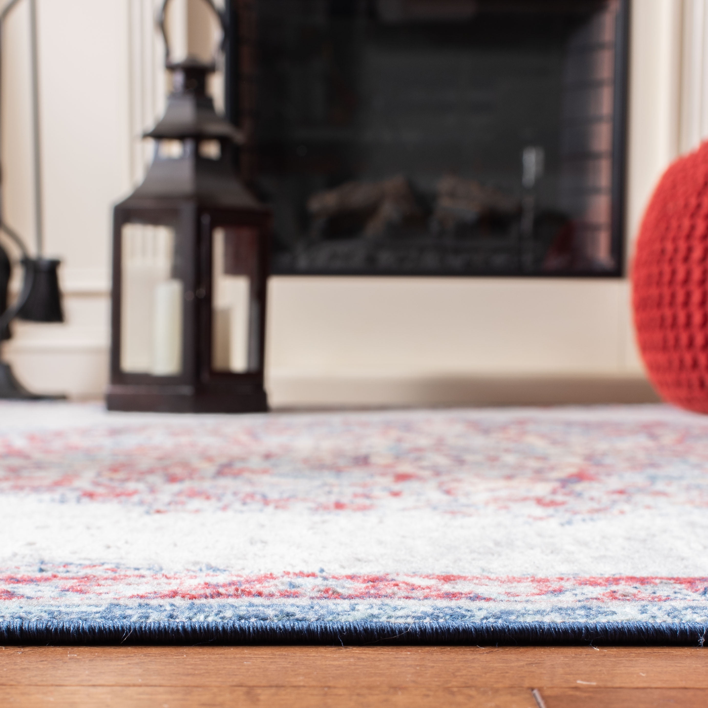 SAFAVIEH Brentwood Cahal Oriental Area Rug, Ivory/Red, 5'3" x 7'6"