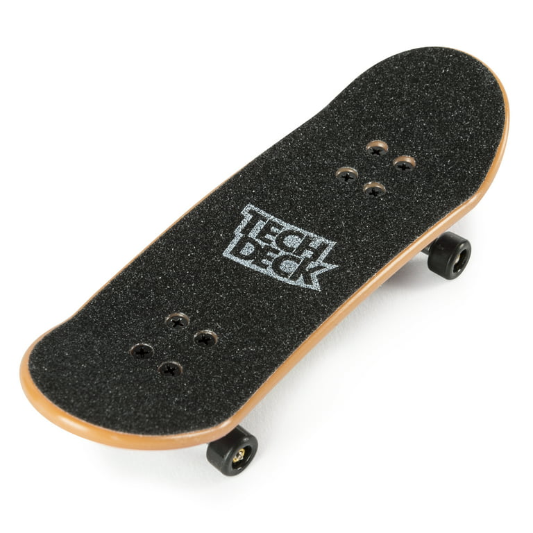 TECH DECK, DLX Pro 10-Pack of Collectible Fingerboards, for  Skate Lovers, Kids Toy for Ages 6 and up : Toys & Games