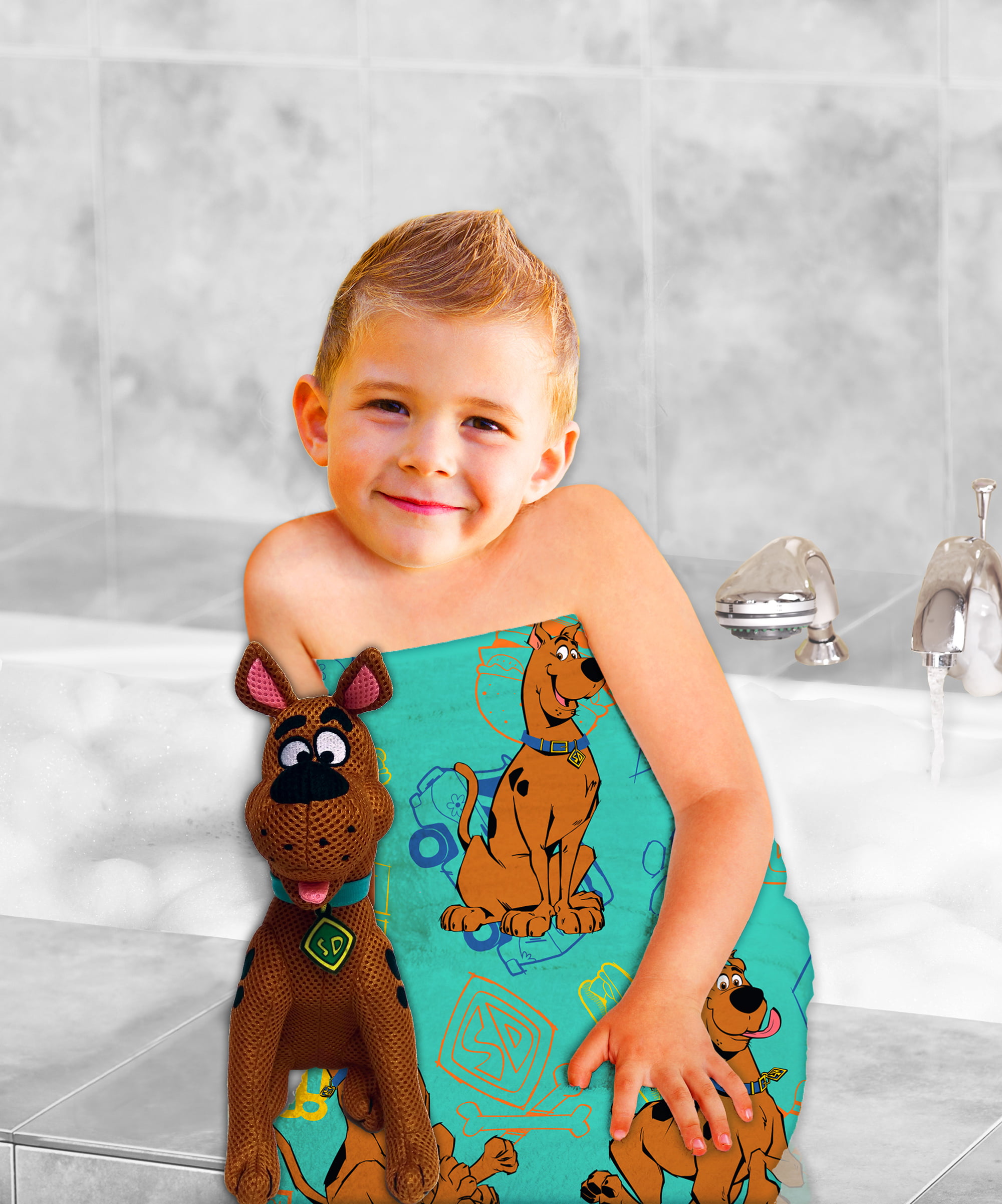 Scoob 2 Piece Bath/Pool Towel Scrubby Set Scooby Doo Tub Toy & Matching Towel 