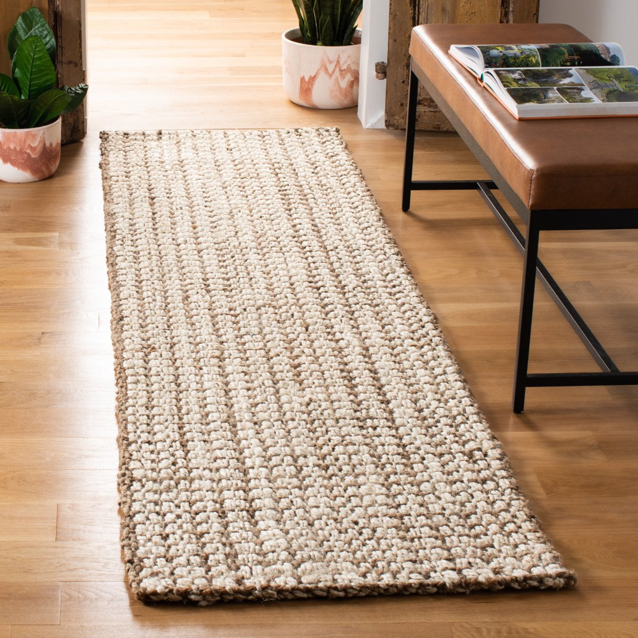 SAFAVIEH Natural Fiber Aletha Solid Jute Runner Rug, Ivory/Natural, 2'3" x 8'