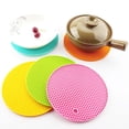 thumbnail image 2 of 4Pcs/Set Silicone Triangle Mats, Honeycomb Insulation Mat, High Temperature Table Mat, Suitable for Kitchen Table Mat, Bowl Mat, Dish Mat, Pot Mat, Coaster, Table Mat, 2 of 8