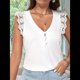 thumbnail image 5 of Camiseta de Mujer con Encaje de Guipur en Contraste y Medio Botón. Camiseta para Mujer Talla XL, 5 of 6