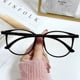thumbnail image 5 of Guardurnaity Manténgase a la moda y protegido con gafas antiluz azul Gafas antiluz azul Montura permeable a la moda Type2 NO2, 5 of 6