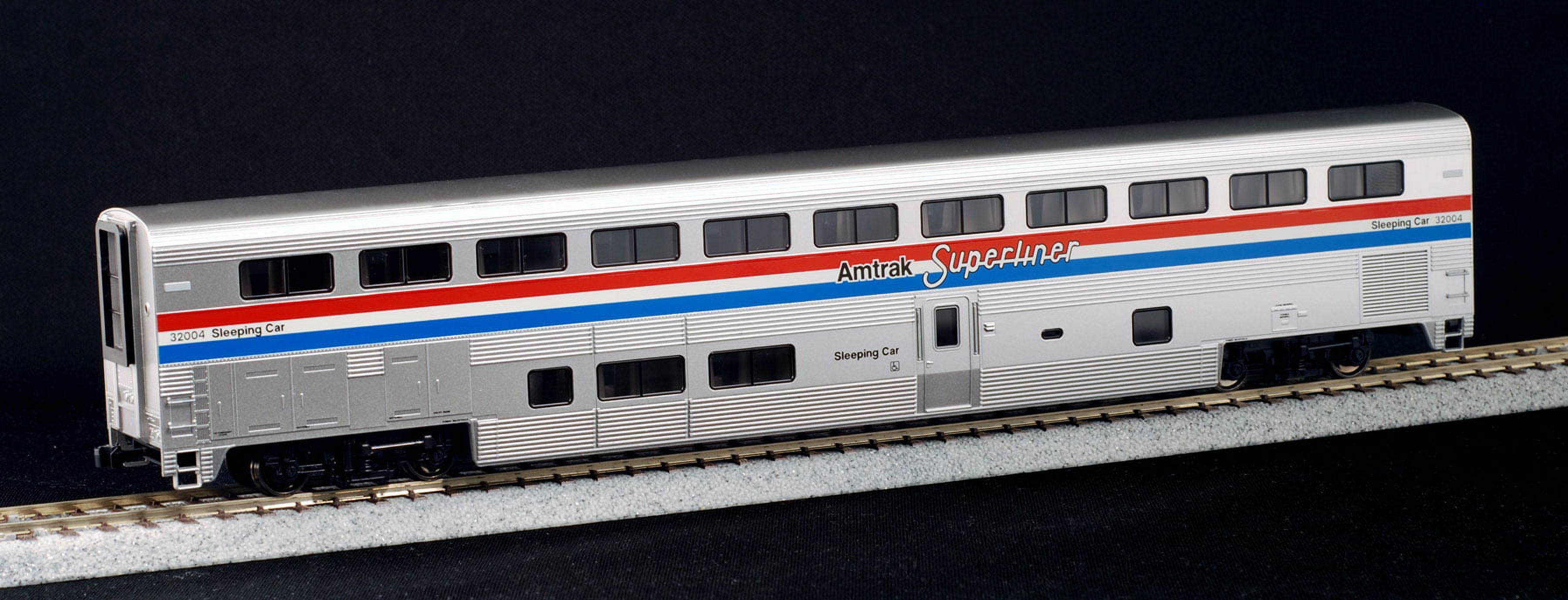 Kato 35-6082 HO Scale Amtrak Superline Sleeper - Phase III