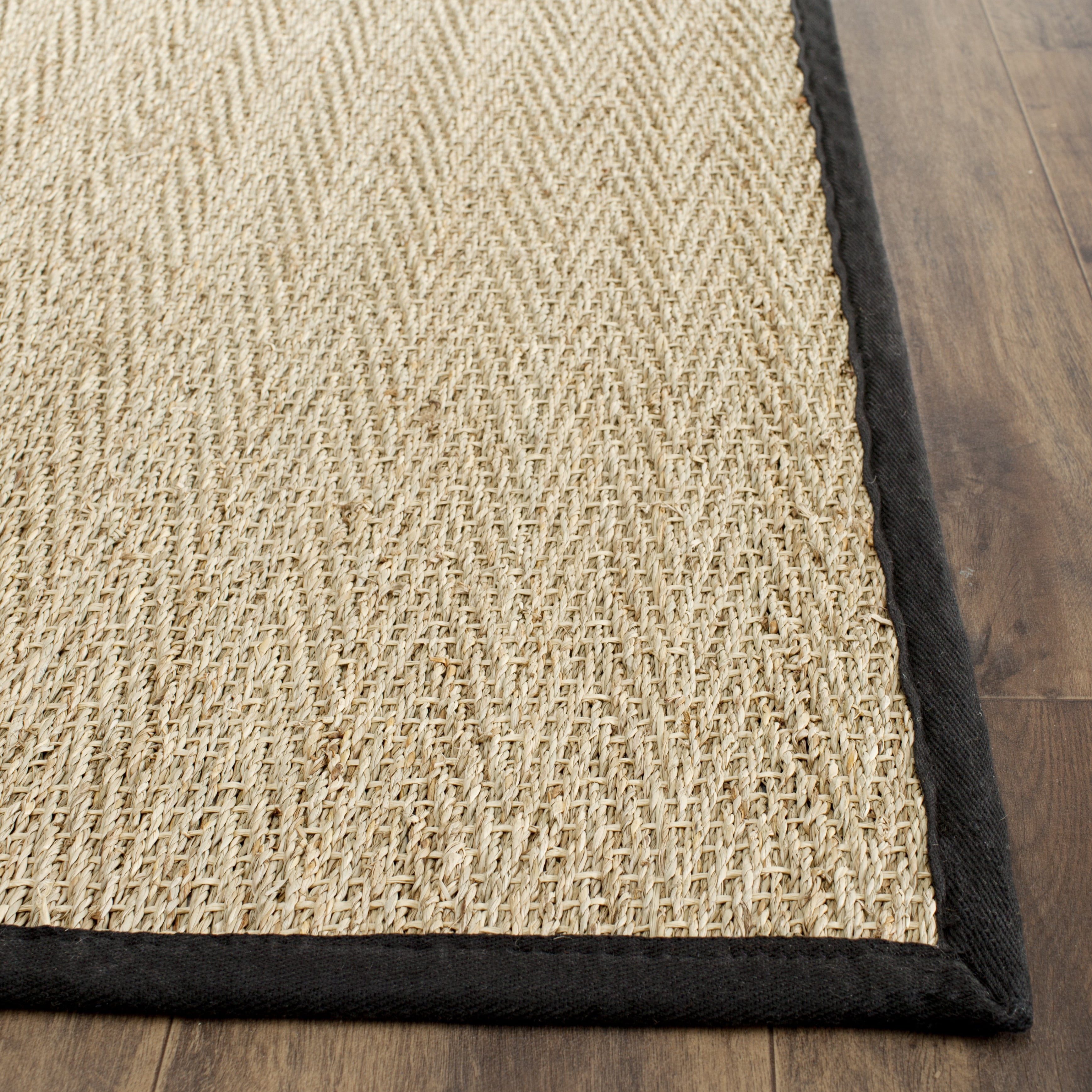 SAFAVIEH Natural Fiber Maisy Solid Runner Rug, Natural/Black, 2'6" x 8'
