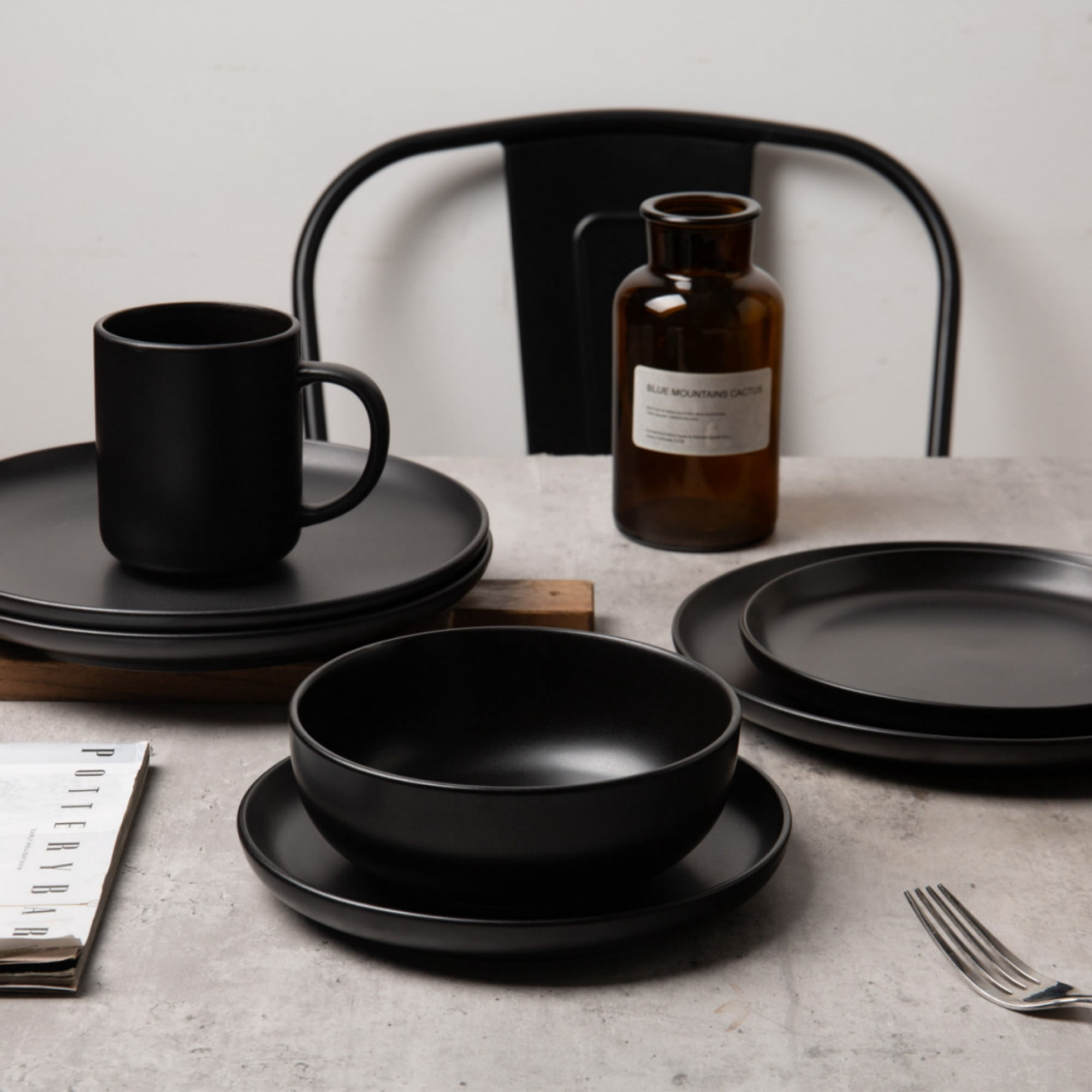 GARITIN 12-Piece Stoneware Dinnerware Set with Mugs, Microwave Dishwasher Safe Chip Resistant Dinner Plates Salad Plates Cereal Bowls, Stackable Matte Glaze Kitchenware Service for 3, Black