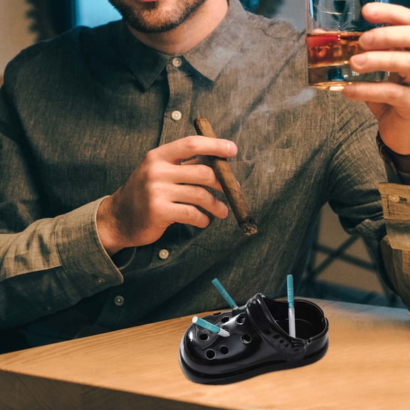 Desktop Ornament Ceramic Shoe Decorative Piece High Ashtray for Living Room Bedroom Bathroom Unique Home