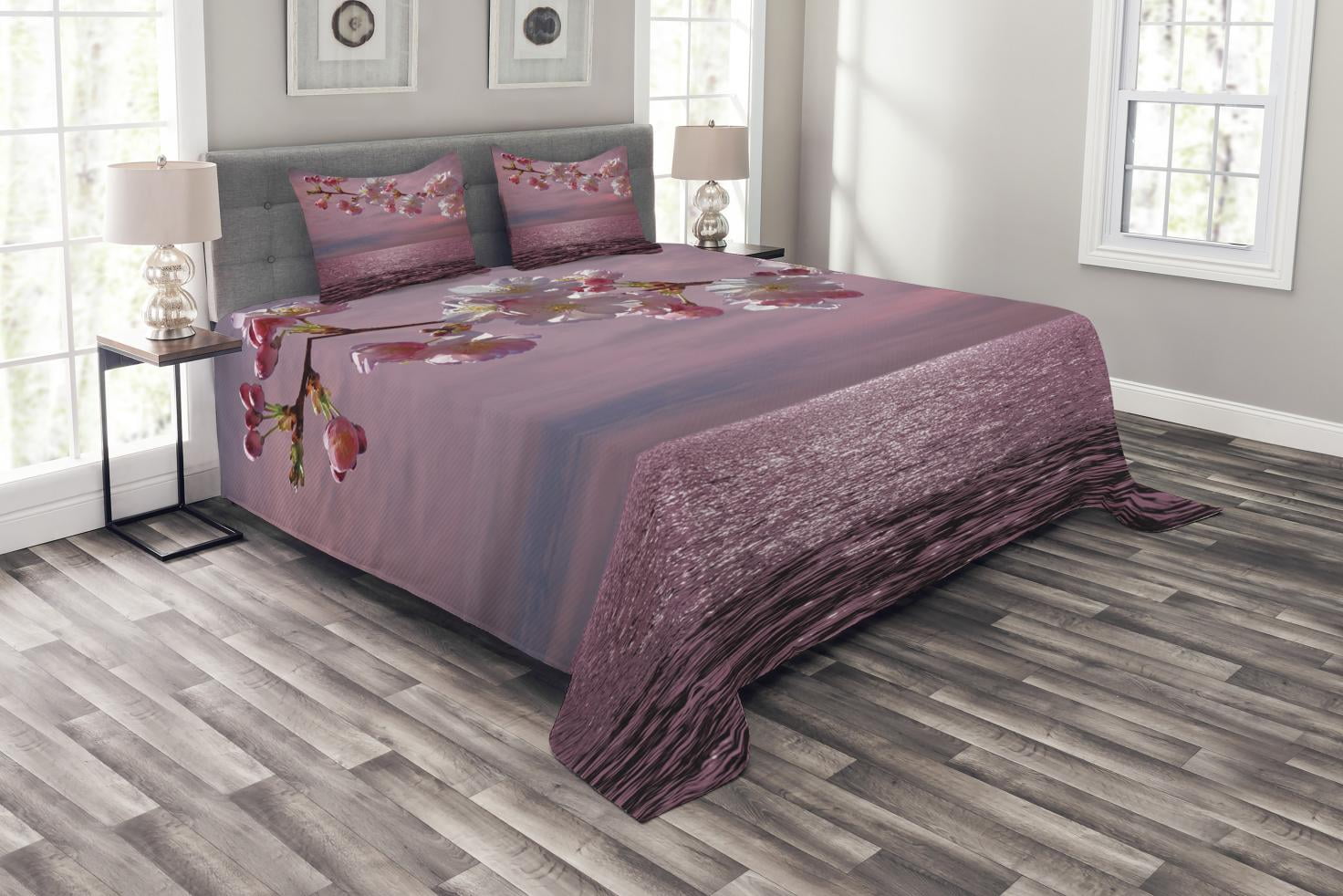 Japanese Bedspread Set King Size, Cherry Tree Branch with Blossoming